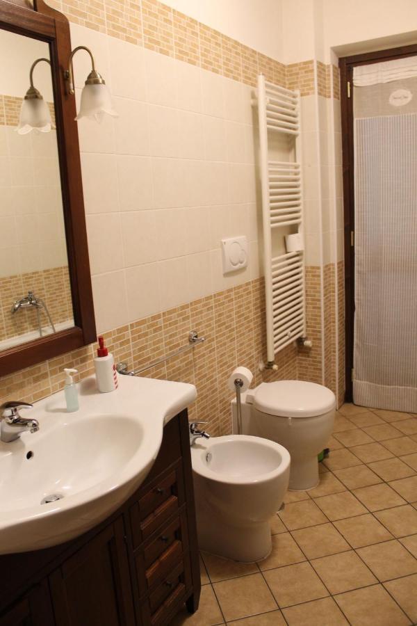 Casa Riva Bed & Breakfast Терни Екстериор снимка