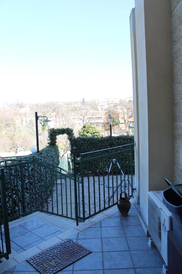 Casa Riva Bed & Breakfast Терни Екстериор снимка